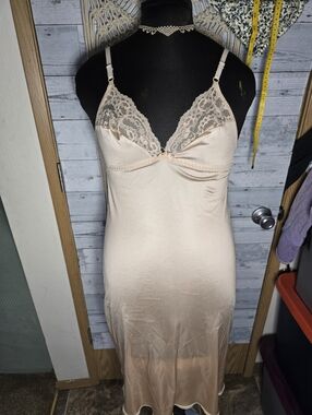 Vtg 60's Union Made ILGWU Lace-Trim Slip Dress in Nude Tan Minimalist Chic